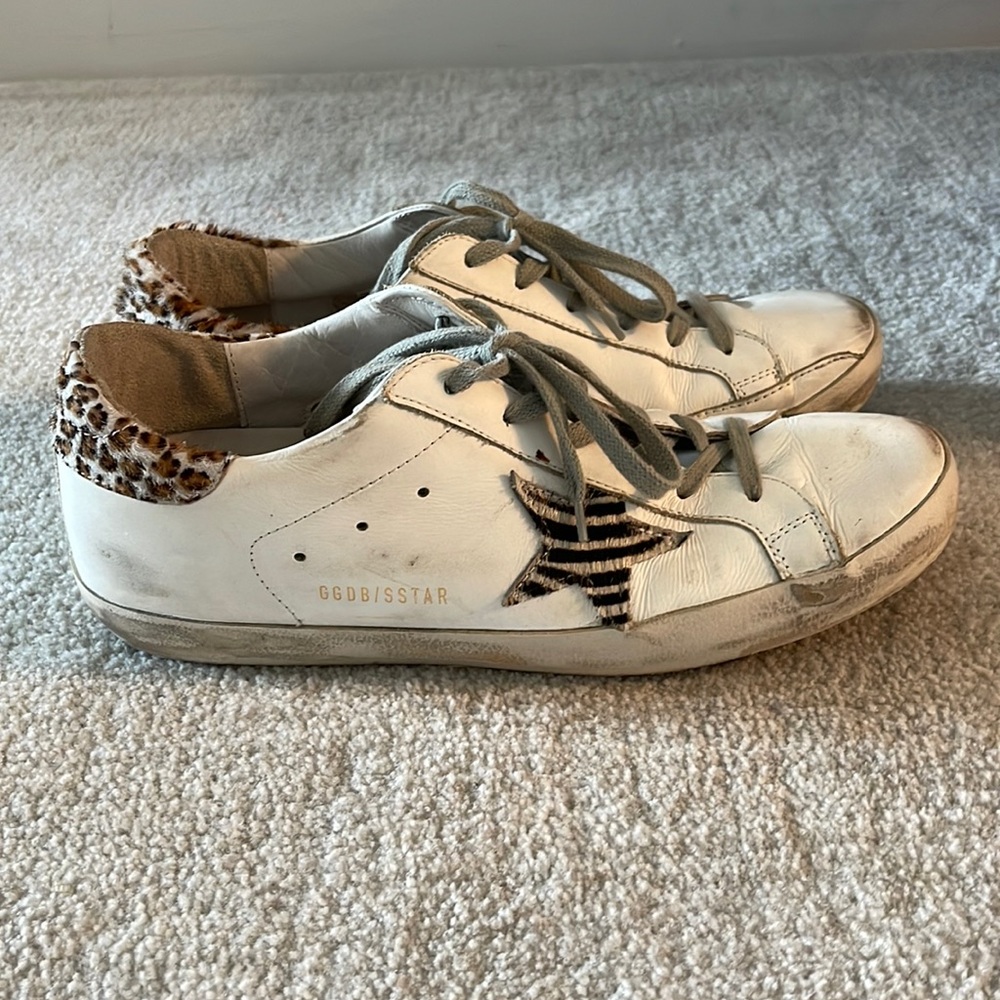 Animal print Golden Goose Superstars